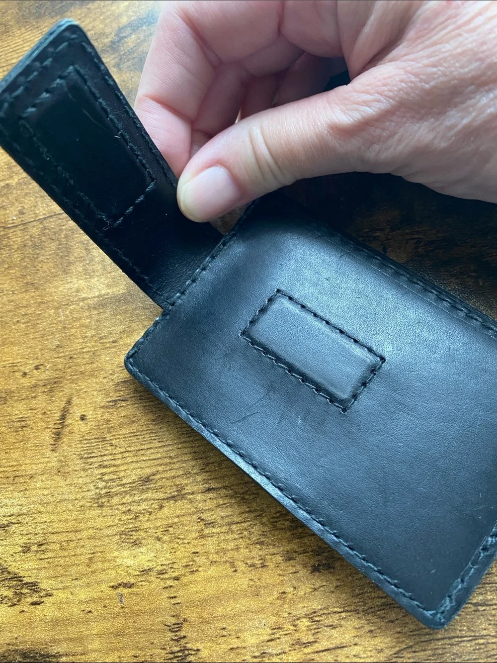 NWT MADEWELL Leather Card Case with Magnet